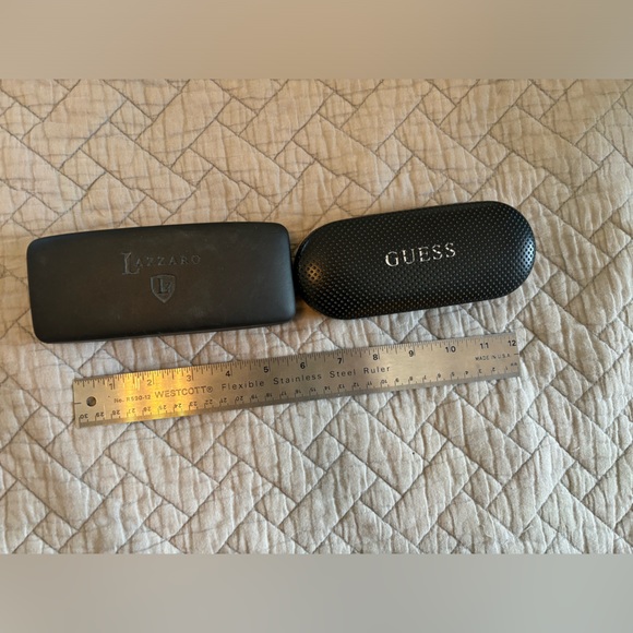 2 glasses cases - Picture 1 of 4